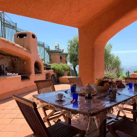 Apartamento Ferienwohnung Fur 8 Personen Ca 400 M In Genua, Italienische Riviera Italienische Westkuste Crevari