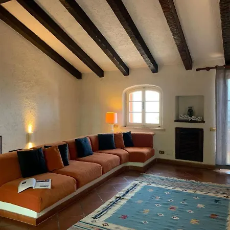Ferienwohnung Fur 8 Personen Ca 400 M In Genua, Italienische Riviera Italienische Westkuste Lägenhet *