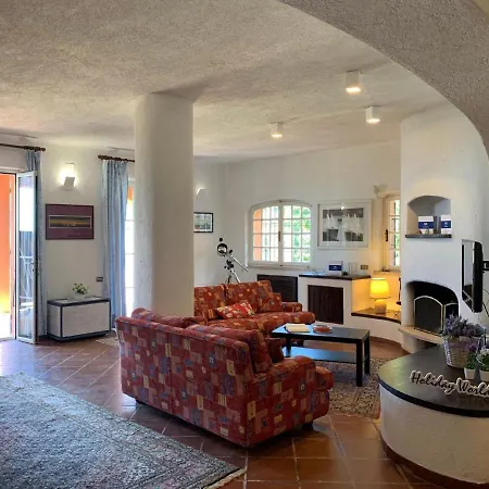 Lägenhet Ferienwohnung Fur 8 Personen Ca 400 M In Genua, Italienische Riviera Italienische Westkuste *