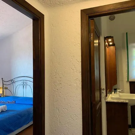 Ferienwohnung Fur 8 Personen Ca 400 M In Genua, Italienische Riviera Italienische Westkuste Lägenhet